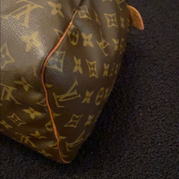 Louis Vuitton Speedy Travel Bag 30 - Picture 11 of 16
